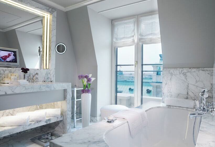 اتاق لوکس با چشمانداز, Sacher Wien