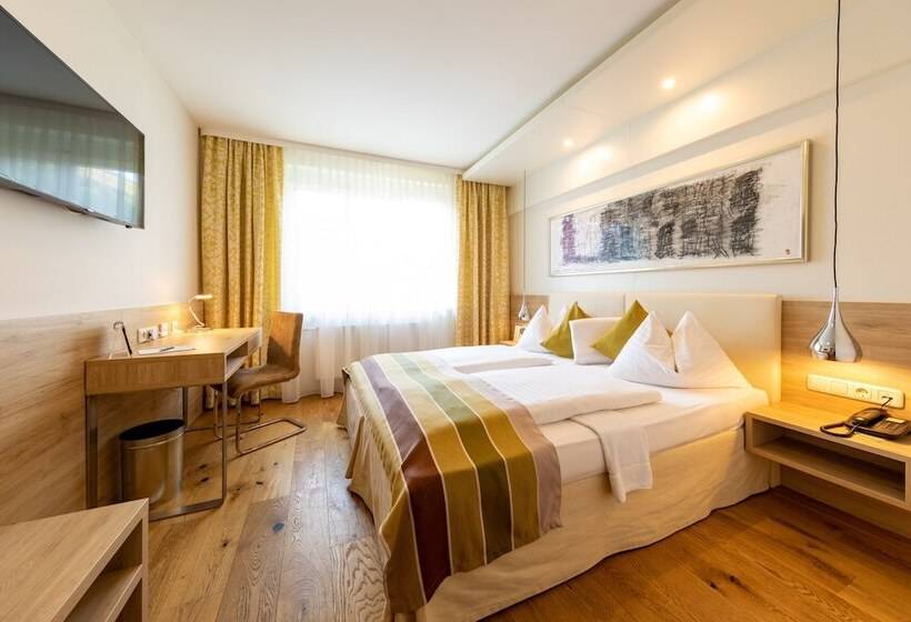 Номер Стандарт, Süd Graz