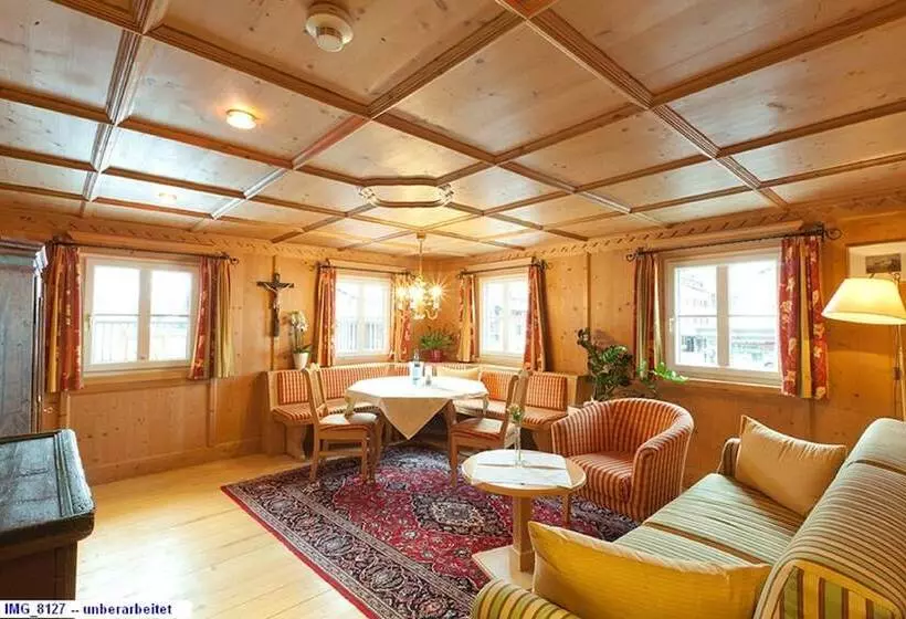 سوییت جونیور, Tannbergerhof Im Zentrum Von Lech