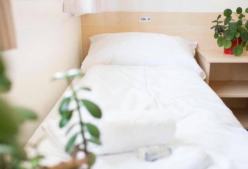 تختخواب در اتاق مشترک, Mynext Riverside Hotel Salzburg