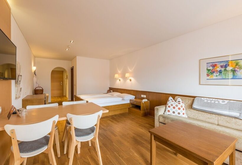 חדר סטנדרט עם מרפסת, Wohlfühlhotel Schiestl