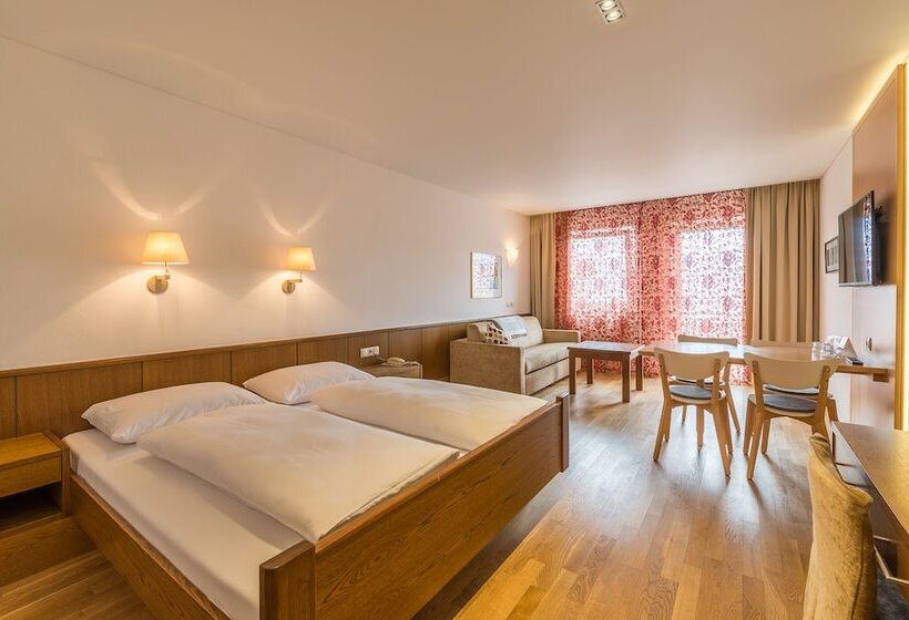 Номер Стандарт с Балконом, Wohlfühlhotel Schiestl