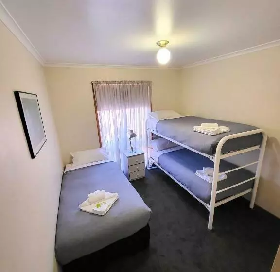 ２ベッドルームアパートメント, Homestead Motor Inn & Apartments
