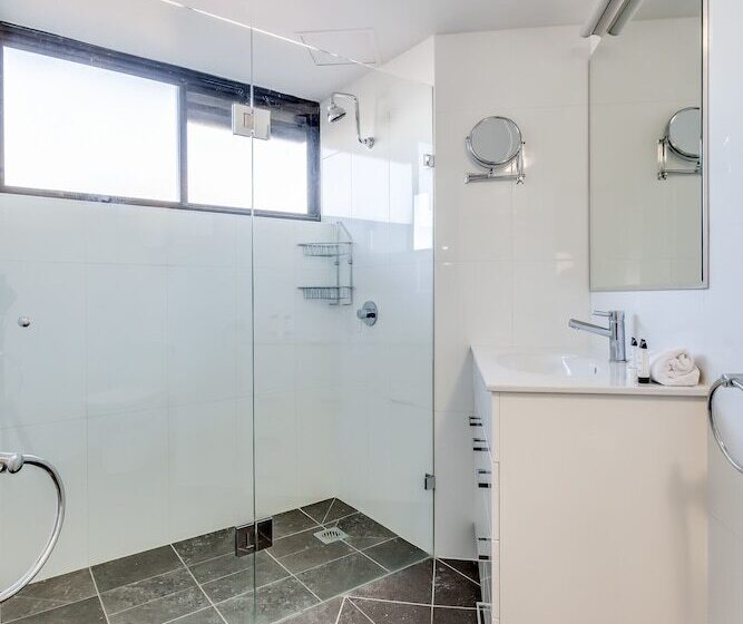 آپارتمان 1 خوابه, Hillcrest Apartment