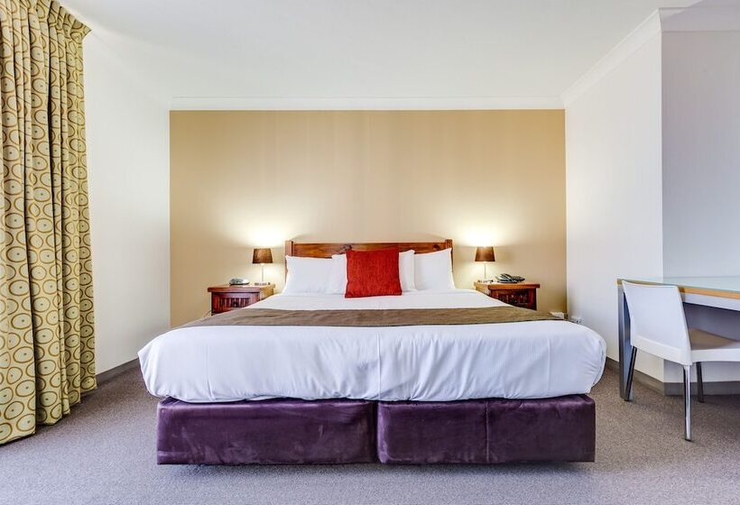 اتاق استاندارد, Hillcrest Apartment