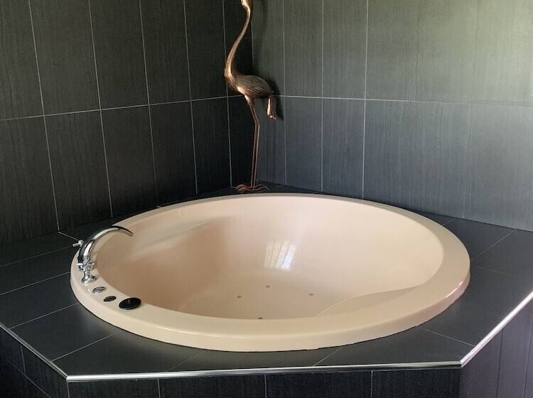 غرفة تنفيذية, Federation Motel Resort   Corowa
