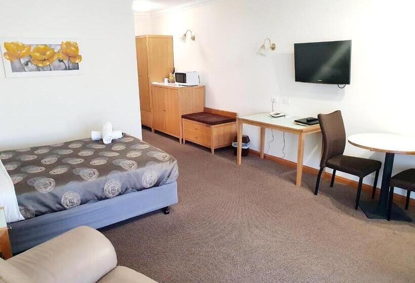 디럭스 룸, Golden Grain Motor Inn