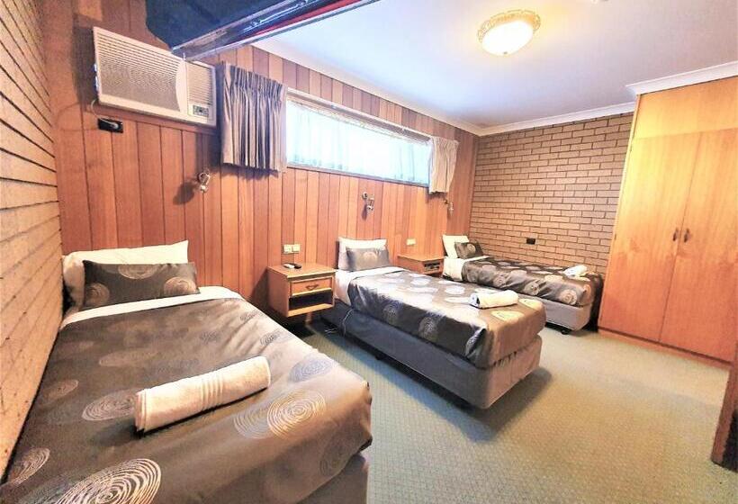 סוויטת 2 חדרי שינה, Golden Grain Motor Inn