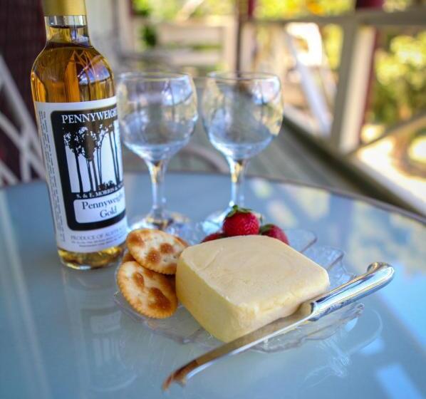 جناح إدارى سرير كينج, Golden Heritage Accommodation