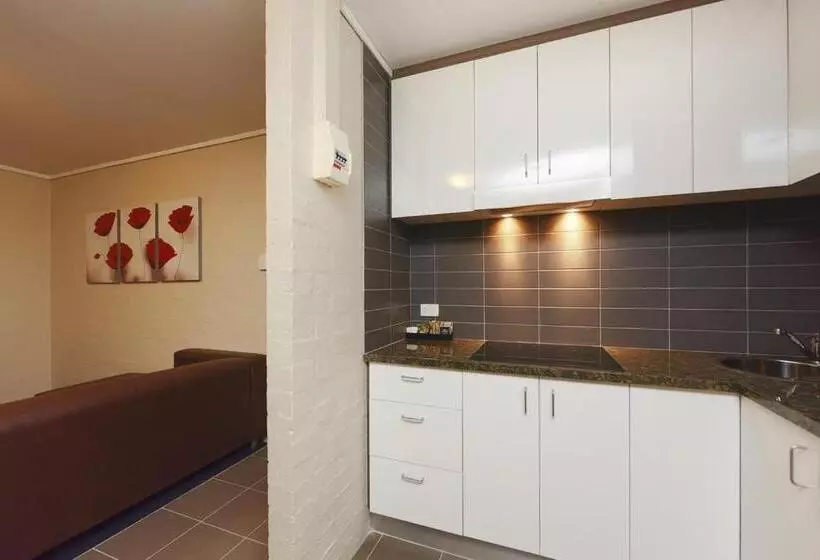 ２ベッドルームアパートメント, Ibis Styles Canberra
