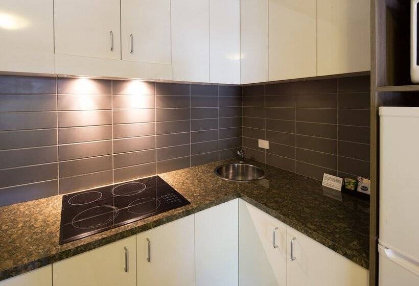 침실 2개 아파트, Ibis Styles Canberra