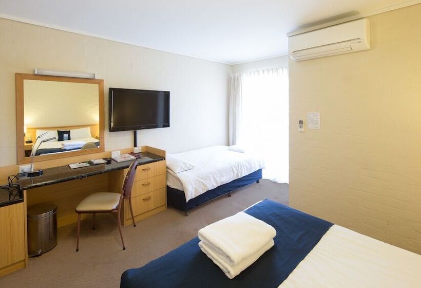 家庭间, Ibis Styles Canberra
