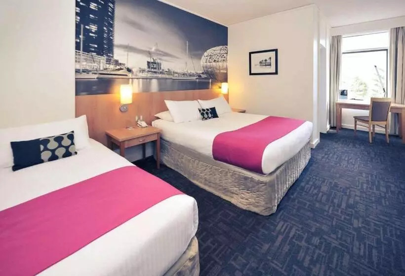 スタンダードトリプルルーム, Mercure North Melbourne