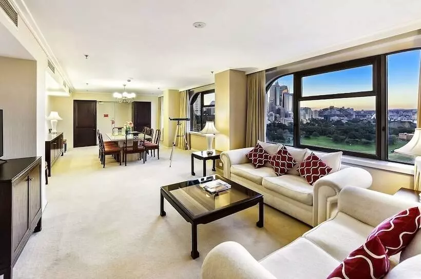Presidenttisviitti, The Sydney Boulevard