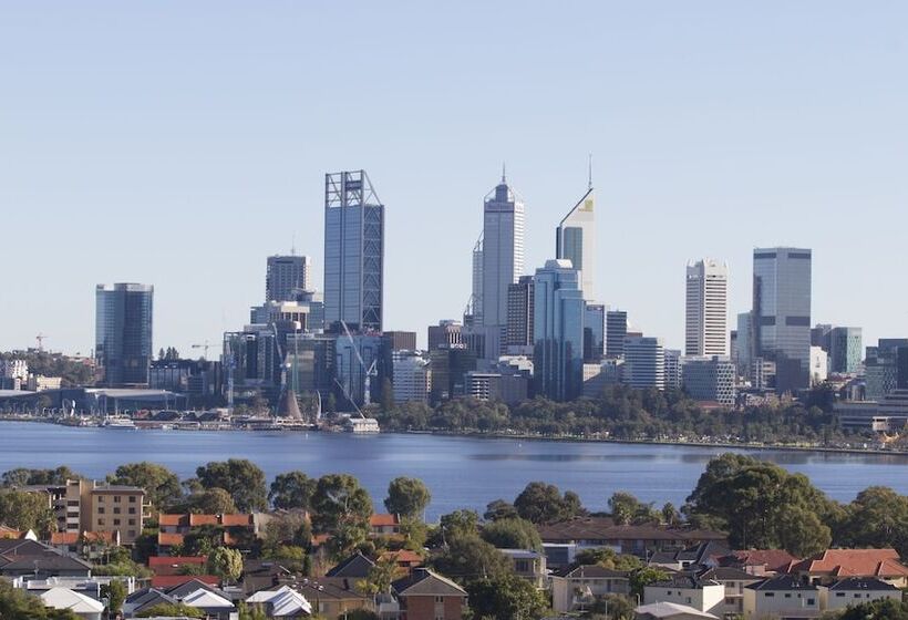 수피리어 룸 강 전망, Metro Hotel Perth