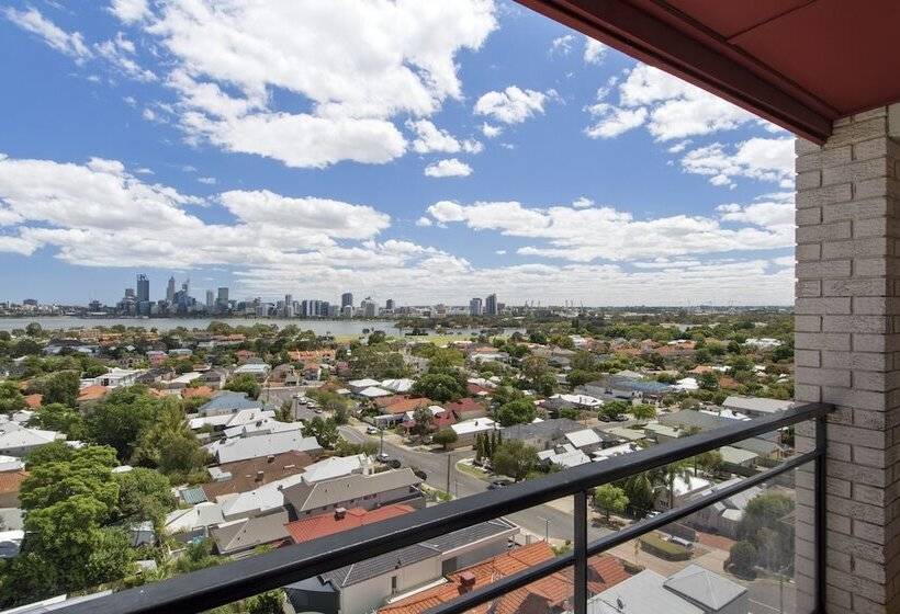 חדר סופריור נוף לנהר, Metro Hotel Perth