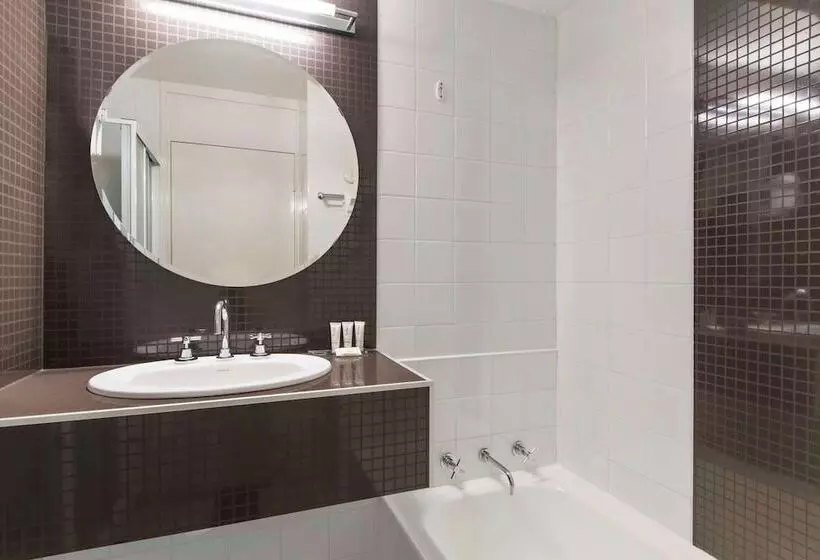 آپارتمان 1 خوابه, Metro Hotel Perth