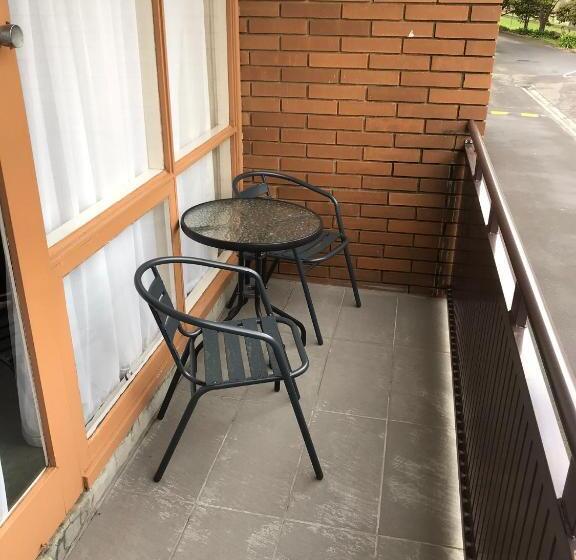 발코니 디럭스 룸, Moe Parklands Motel