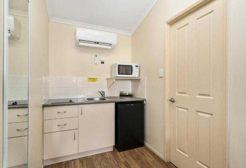 ファミリーステューディオ, Caboolture Central Motor Inn, Sure Stay Collection By Bw