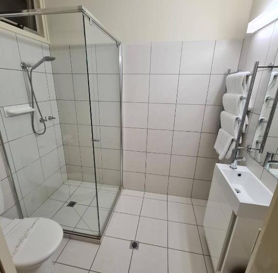 آپارتمان 2 خوابه, Cottonwood Motor Inn