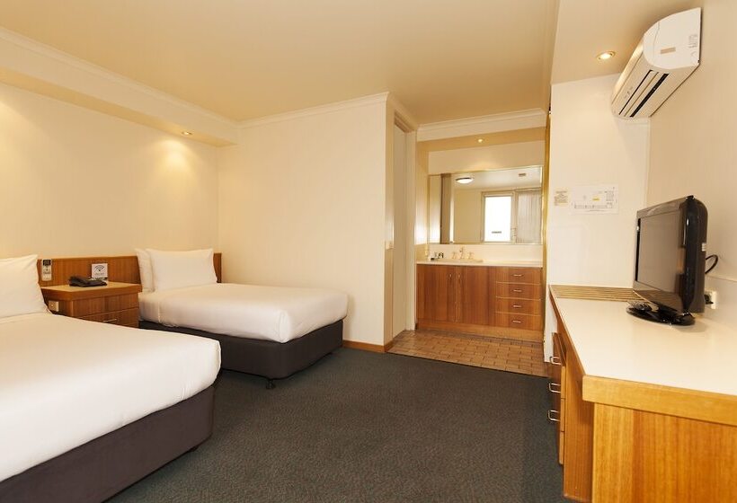 标准三人间, Echuca Nirebo Motel