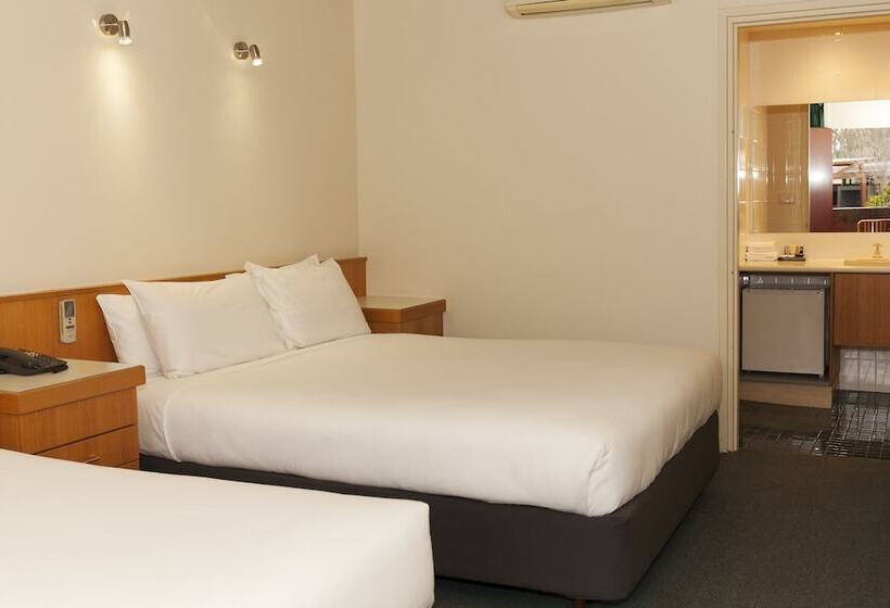 标准三人间, Echuca Nirebo Motel