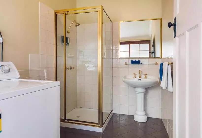 ２ベッドルームアパートメント, Fitzroy Motor Inn