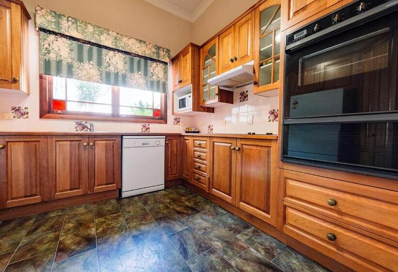 Апартаменты 2 Спальни, Fitzroy Motor Inn