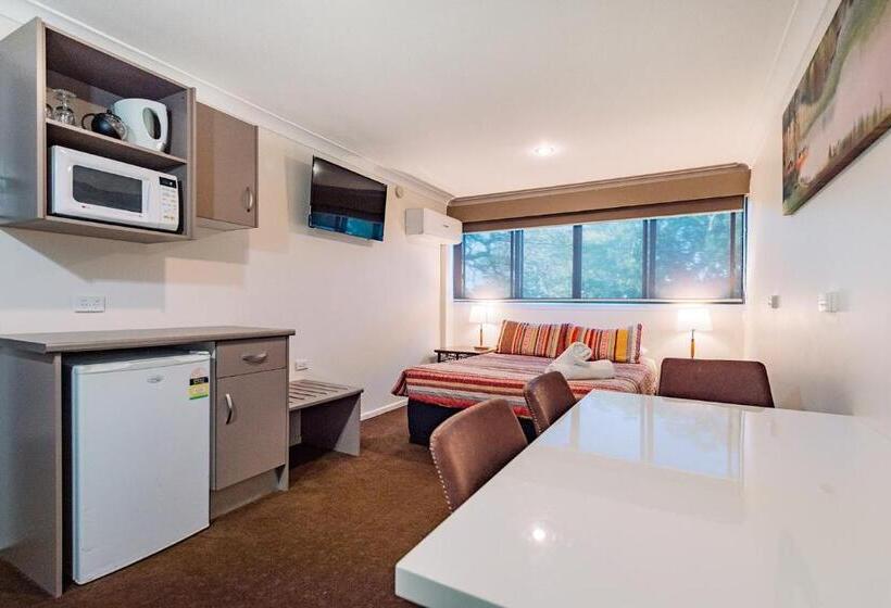 סוויטת ג'וניור משפחתית, Fitzroy Motor Inn