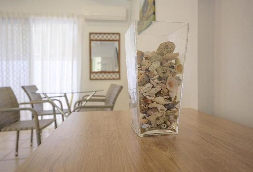 ファミリールーム, Amaroo On Mandalay, Magnetic Island