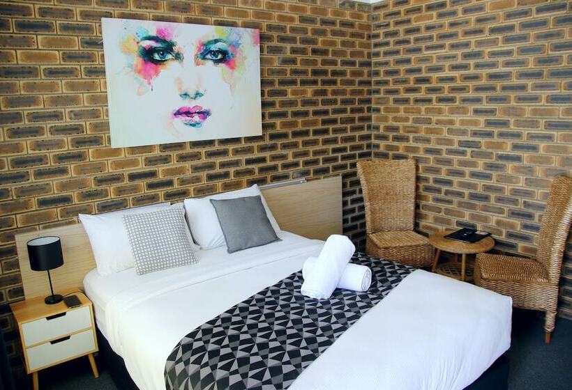 חדר סטנדרט, Squatters Homestead Motel