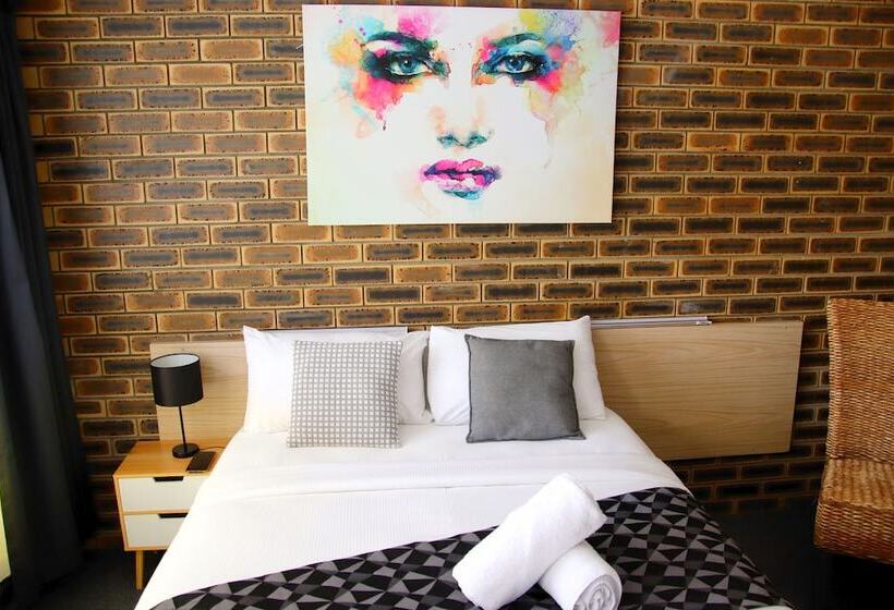 חדר סטנדרט, Squatters Homestead Motel