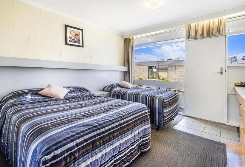 غرفة قياسية, Top Of The Town Hotel Motel