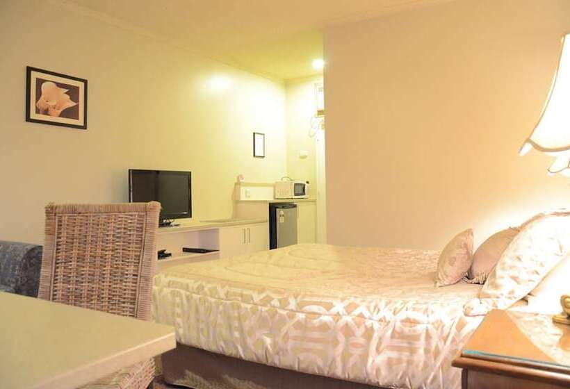 חדר סטנדרט עם מרפסת, Bayview Motel Rosebud/rye