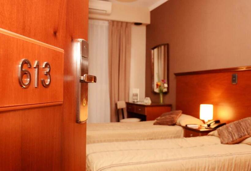 スタンダードトリプルルーム, Dorá