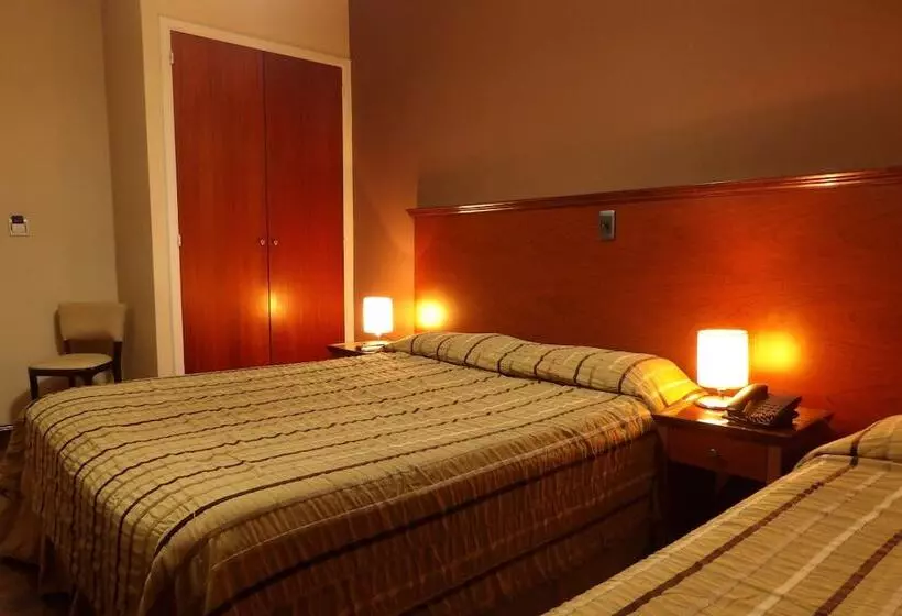 3-Bett-Standardzimmer, Dorá