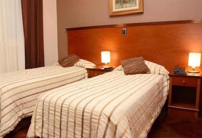 Standardzimmer, Dorá