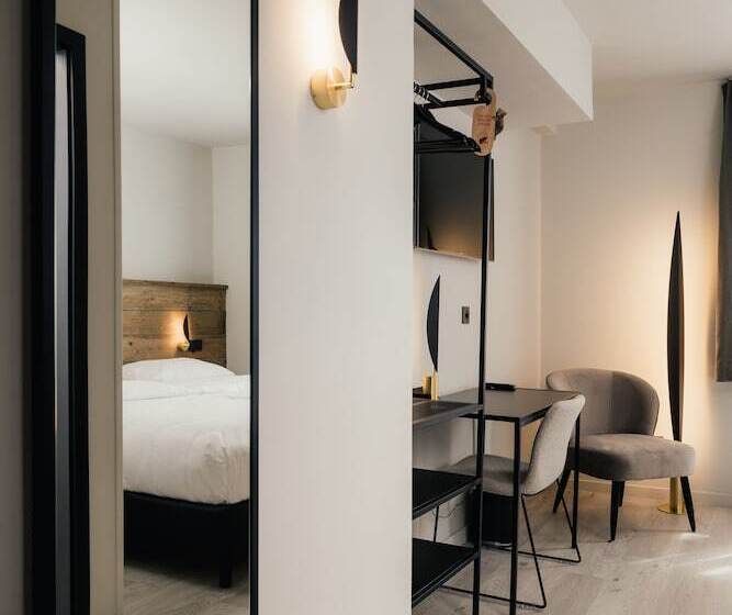 Номер Стандарт, Au Lit Des Ours