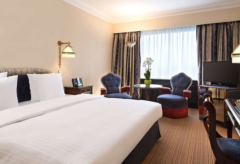 اتاق کلاسیک با تخت دوبل, Barsey By Warwick