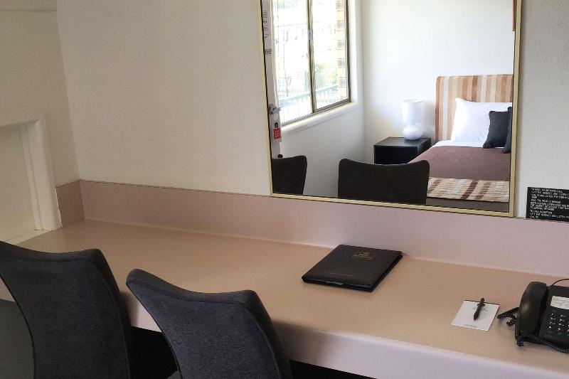 اتاق استاندارد سه نفره, Best Western Cattle City Motor Inn