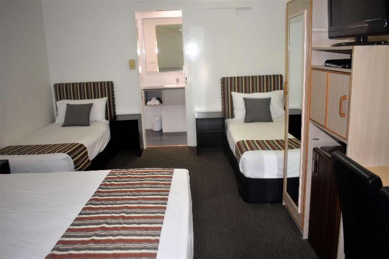 اتاق استاندارد سه نفره, Best Western Cattle City Motor Inn