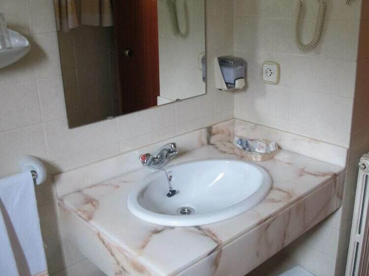 اتاق استاندارد, Evenia Coray