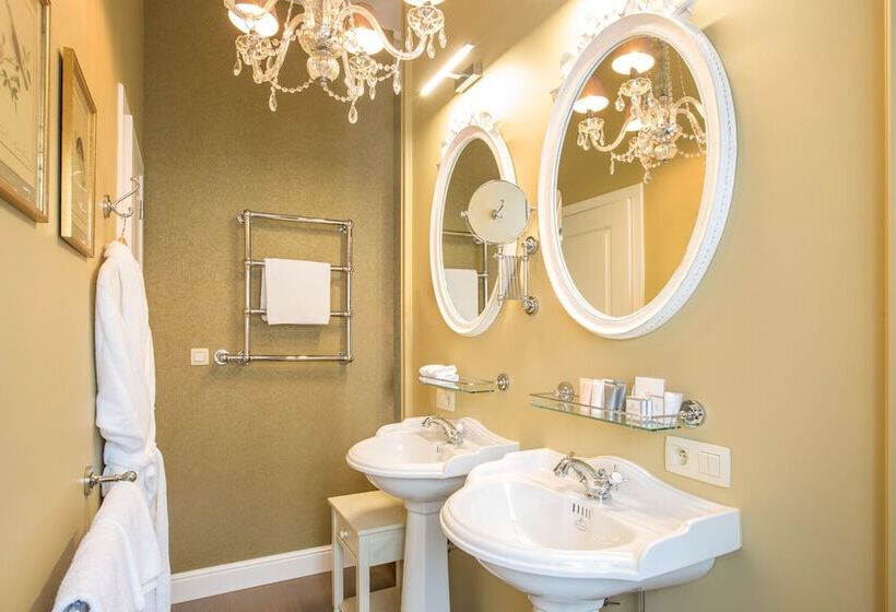 اتاق لوکس, Boutique Hotel De Castillion   Small Elegant Family
