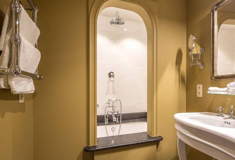 اتاق لوکس, Boutique Hotel De Castillion   Small Elegant Family