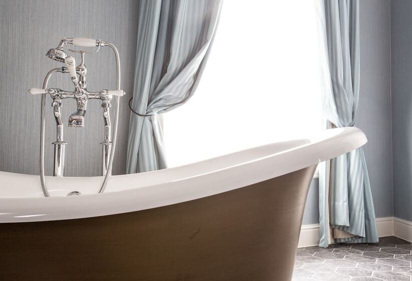 Полулюкс Президентский, Boutique Hotel De Castillion   Small Elegant Family