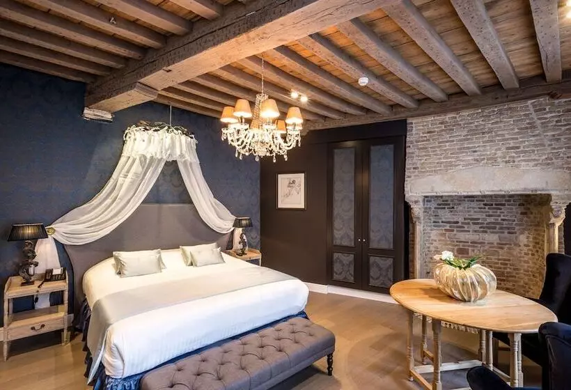 سوییت جونیور لوکس, Boutique Hotel De Castillion