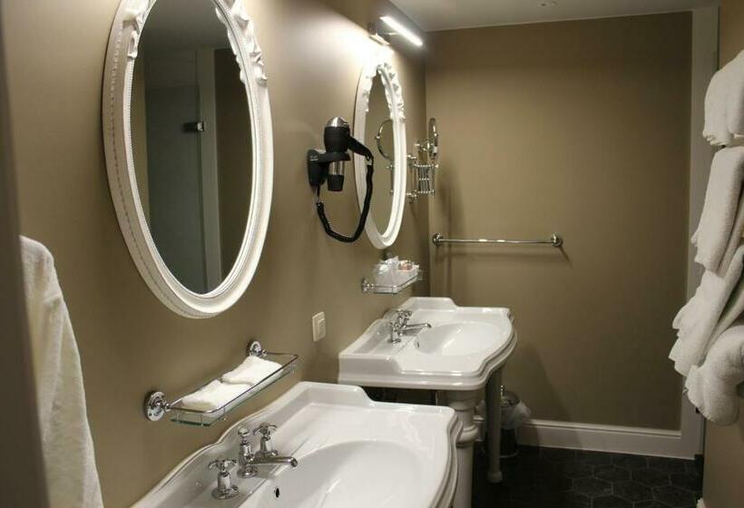 트리플 클래식 룸, Boutique Hotel De Castillion   Small Elegant Family