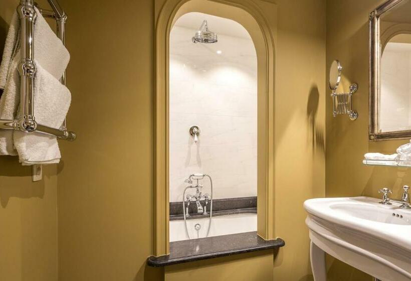 Номер Deluxe, Boutique Hotel De Castillion   Small Elegant Family