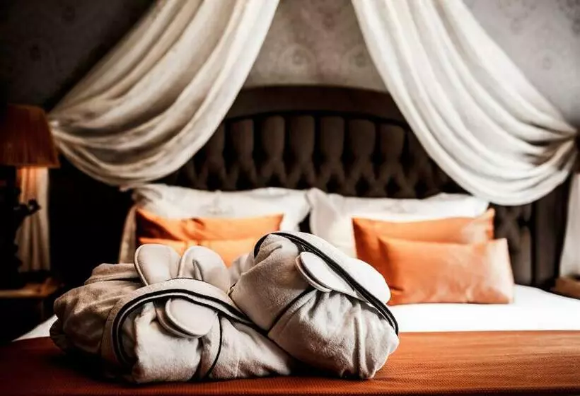 سوییت جونیور, Boutique Hotel De Castillion   Small Elegant Family