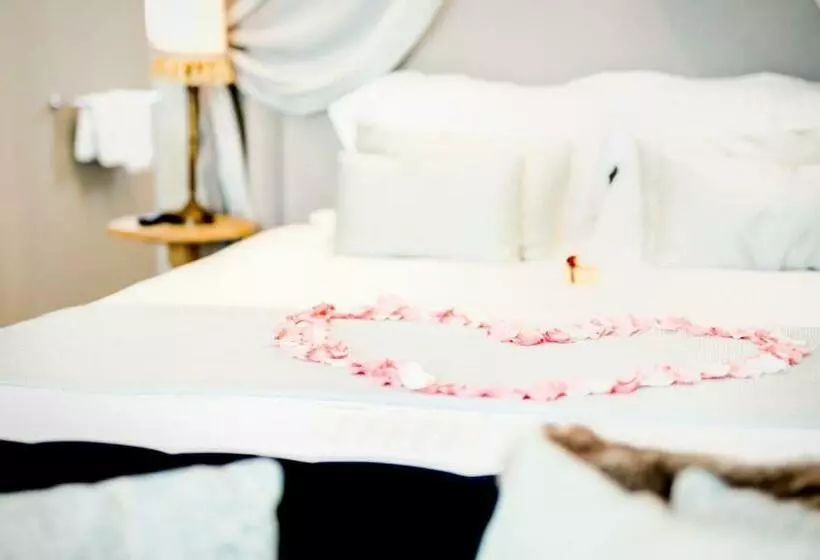 سوییت, Boutique Hotel De Castillion   Small Elegant Family